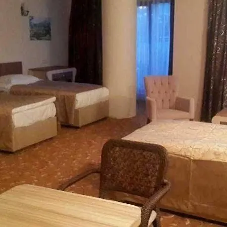Otel Konur